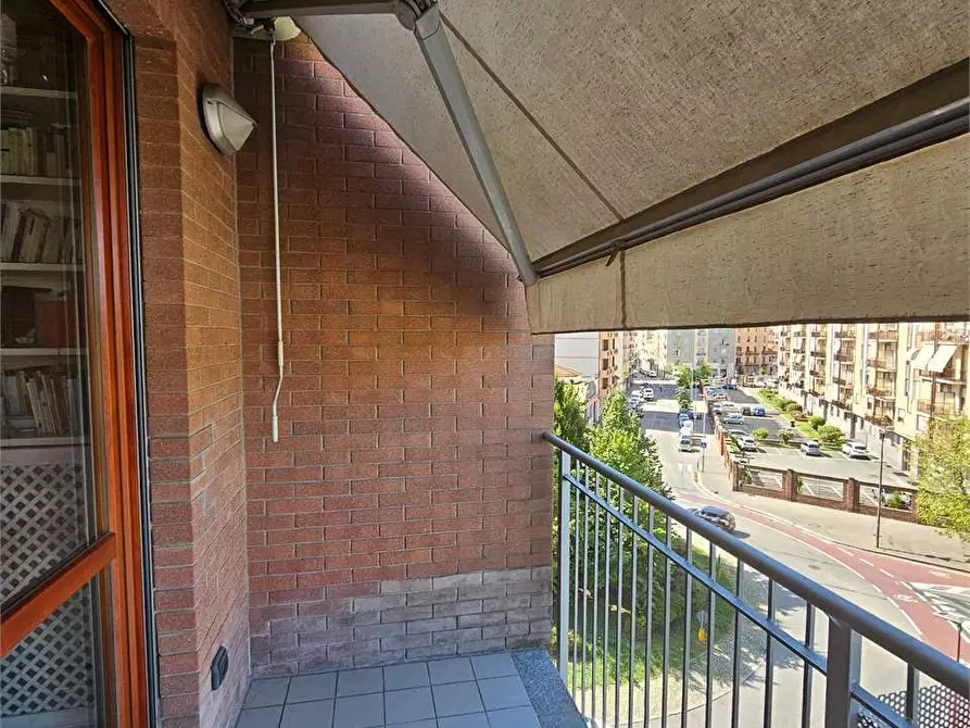 Immagine 17 di Quadrilocale in vendita  in Corso Umbria 48 a Torino