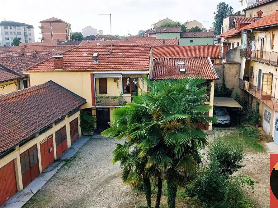 Immagine 12 di Trilocale in vendita  in Via Monte Grappa 2 a Rivoli