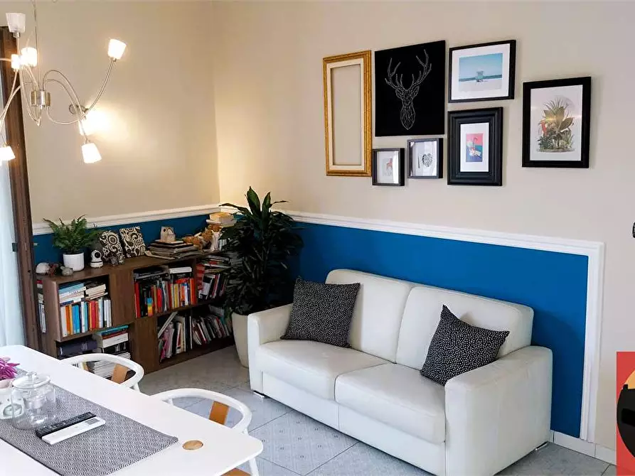 Immagine 1 di Trilocale in vendita  in Via Monte Grappa 2 a Rivoli