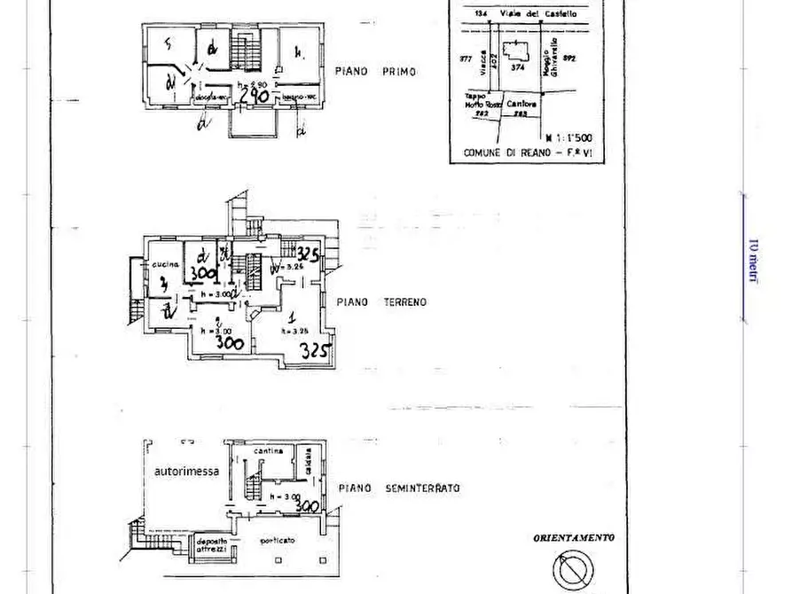 Immagine 33 di Villa in vendita  in Viale del castello 2 a Reano