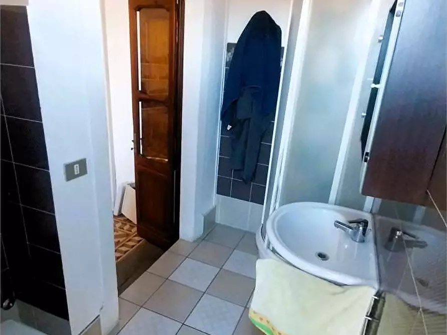 Immagine 10 di Porzione di casa in vendita  a Trana