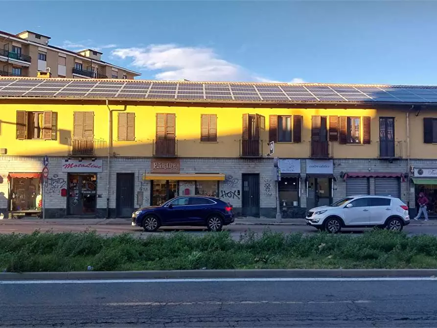 Immagine 10 di Negozio in affitto  in Corso Francia 306 a Collegno