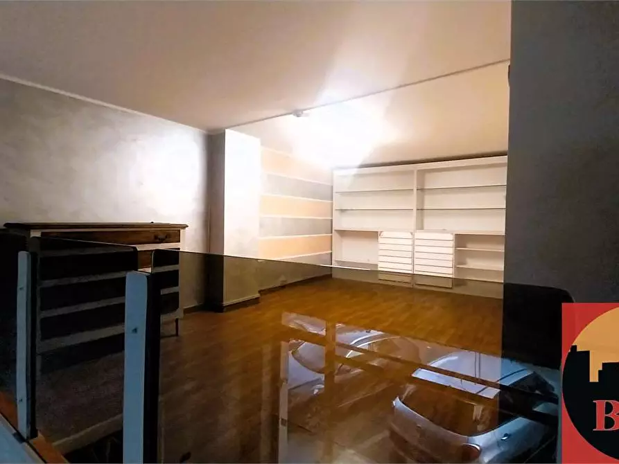 Immagine 10 di Negozio in affitto  in Via Po 12 a Rivoli