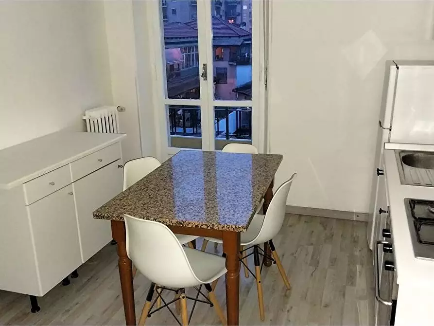 Immagine 3 di Bilocale in affitto  in via Leumann 21 a Rivoli
