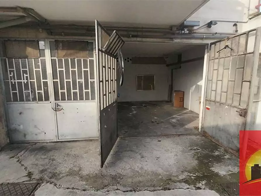 Immagine 2 di Garage in vendita  in Via Marsala 15 a Collegno