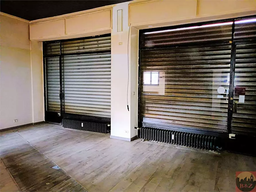 Immagine 6 di Negozio in vendita  in Viale Vittoria  36/a a Alpignano