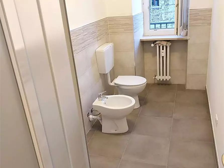 Immagine 10 di Quadrilocale in vendita  in Corso Principe Eugenio a Torino