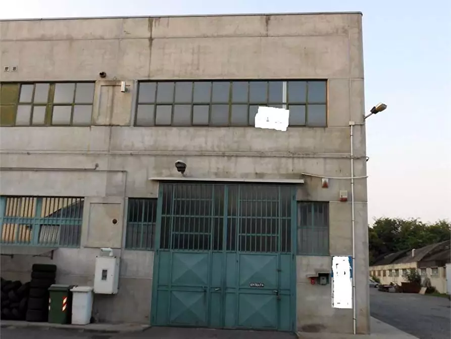 Immagine 56 di Laboratorio in affitto  in Via Collegno  45 bis a Pianezza