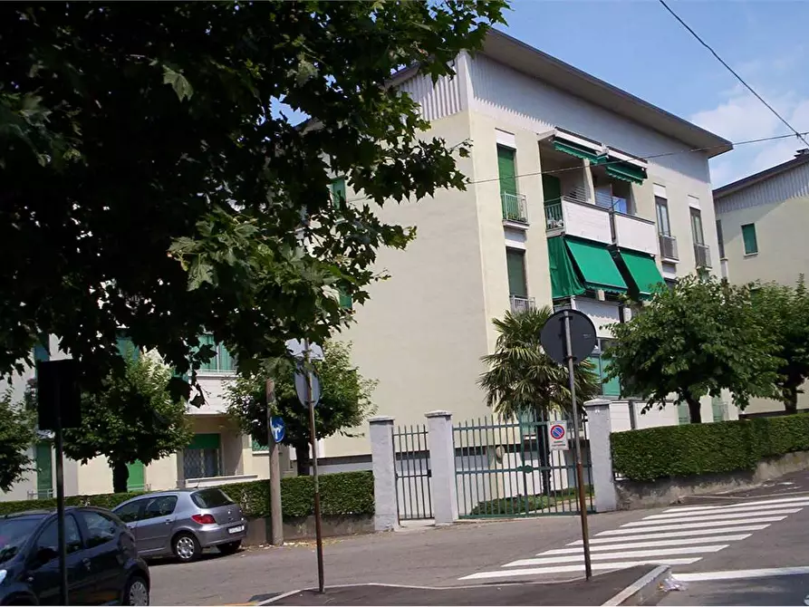 Immagine 15 di Bilocale in affitto  in Via Leo Colombo 11 a Rivoli