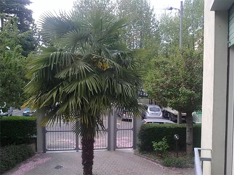 Immagine 16 di Bilocale in affitto  in Via Leo Colombo 11 a Rivoli