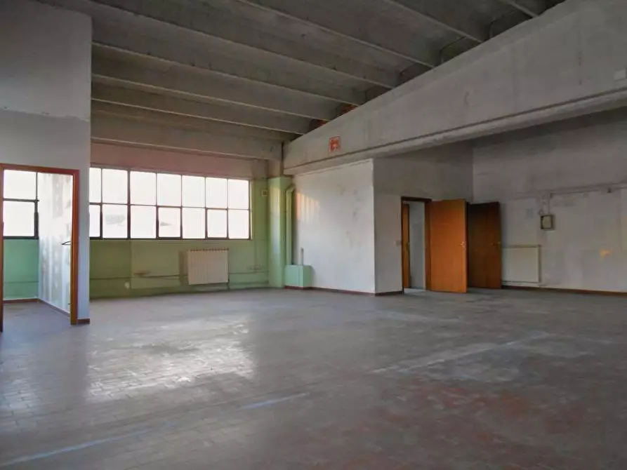 Immagine 8 di Laboratorio in affitto  in Via Collegno  45 bis a Pianezza