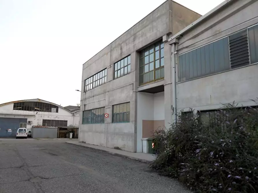Immagine 5 di Laboratorio in affitto  in Via Collegno  45 bis a Pianezza
