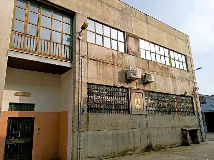 Immagine 10 di Laboratorio in affitto  in Via Collegno  45 bis a Pianezza