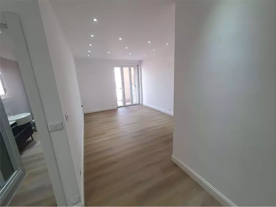 Immagine 2 di Trilocale in vendita  in Via Nizza 10 a Rivoli