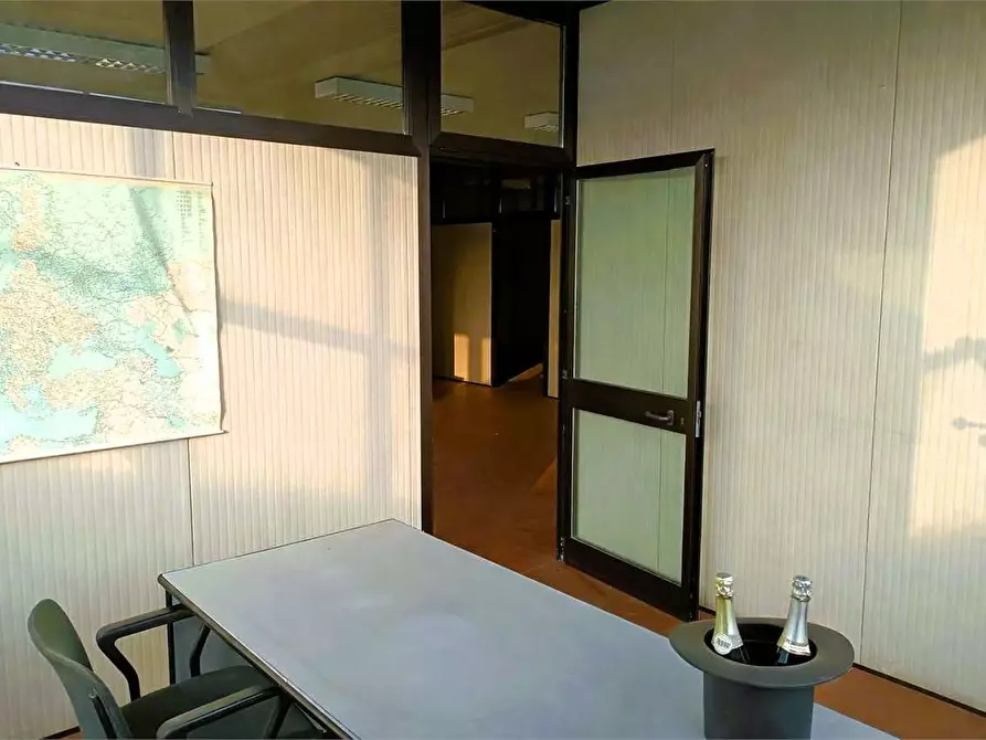 Immagine 54 di Laboratorio in affitto  in Via Collegno  45 bis a Pianezza
