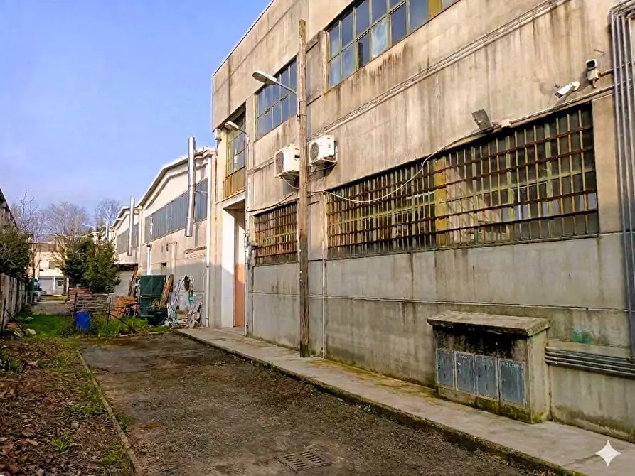 Immagine 26 di Laboratorio in affitto  in Via Collegno  45 bis a Pianezza