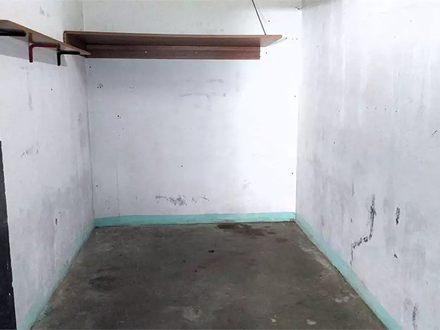 Immagine 2 di Posto auto in vendita  in Via Po 20 a Rivoli