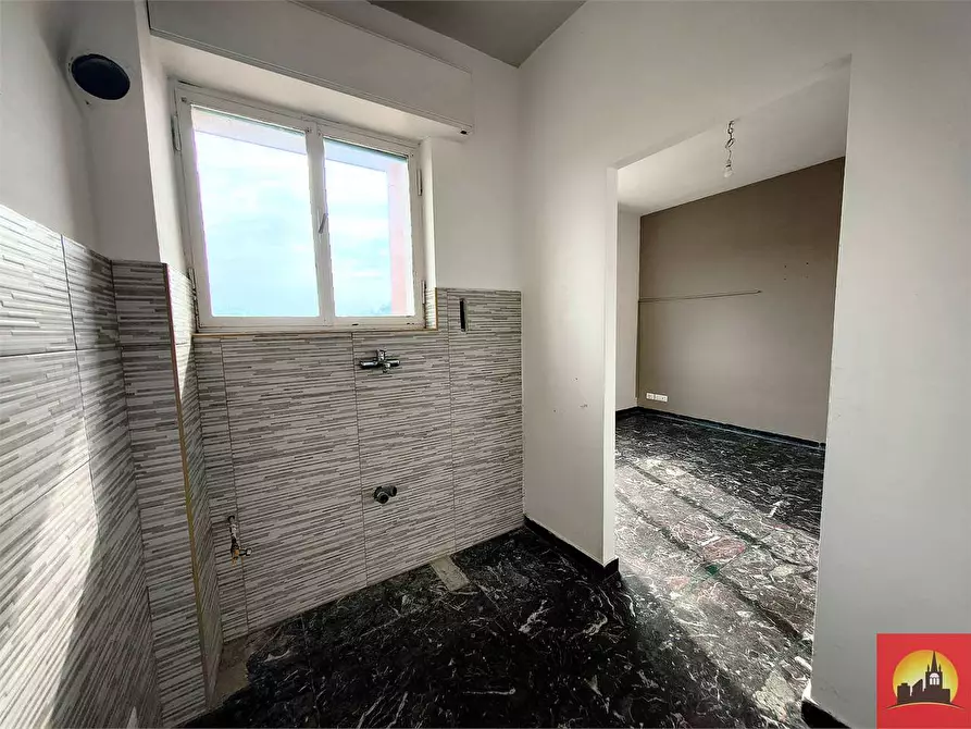 Immagine 7 di Trilocale in vendita  in Via Aresca 10 a Mombercelli