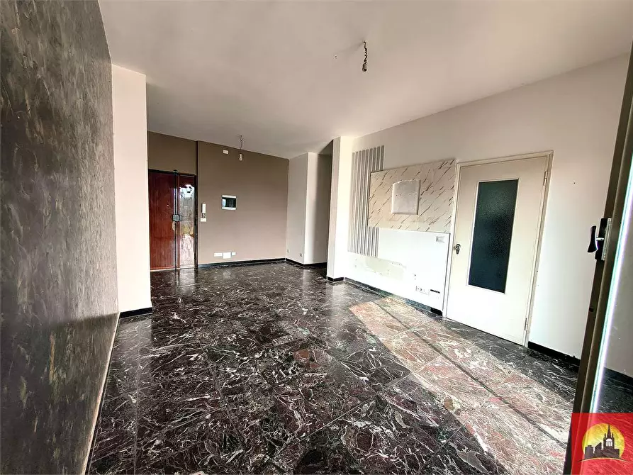 Immagine 4 di Trilocale in vendita  in Via Aresca 10 a Mombercelli