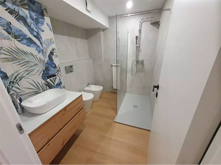 Immagine 15 di Appartamento in vendita  in Via Gioberti 68 a Torino