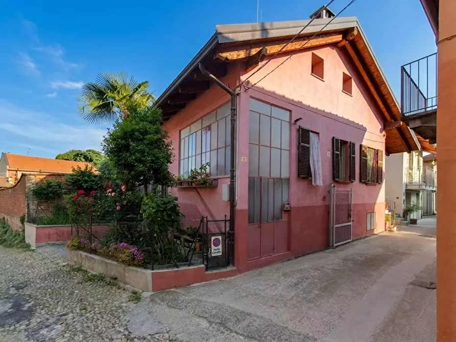 Immagine 2 di Casa indipendente in vendita  in Via del parco 32 a Rivoli