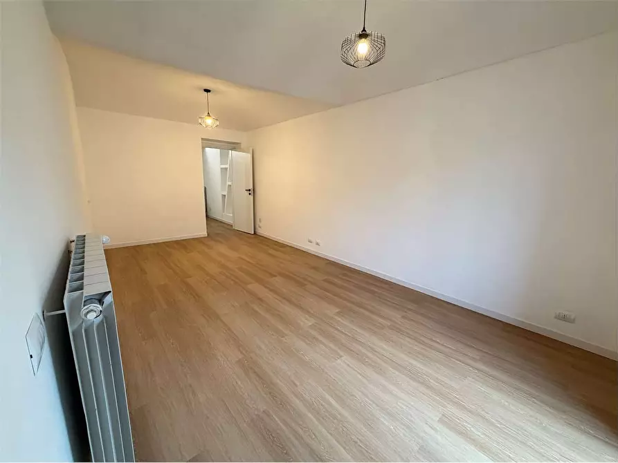 Immagine 9 di Appartamento in vendita  in Via Gioberti 68 a Torino
