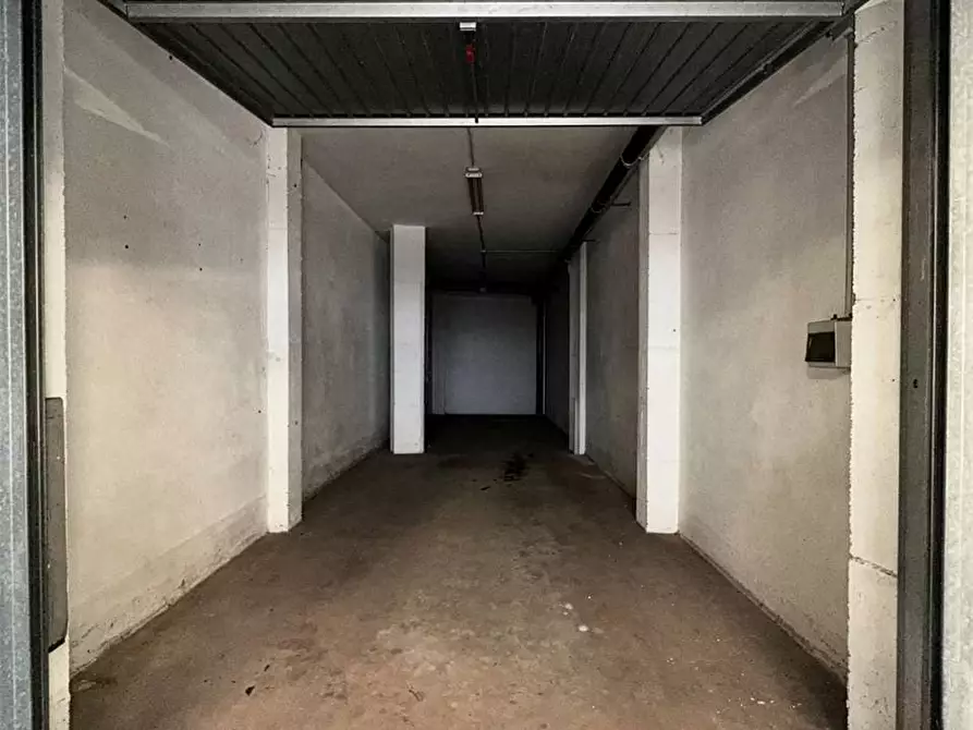 Immagine 1 di Garage in vendita  in Via Rombò 29 a Rivoli