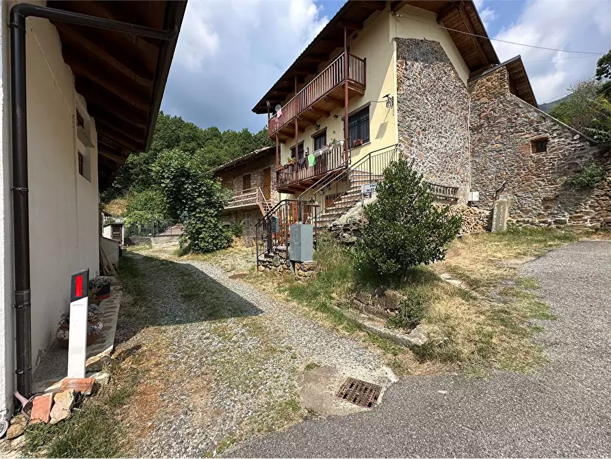 Immagine 21 di Rustico / casale in vendita  in Via Ciaine 53 a Val Della Torre