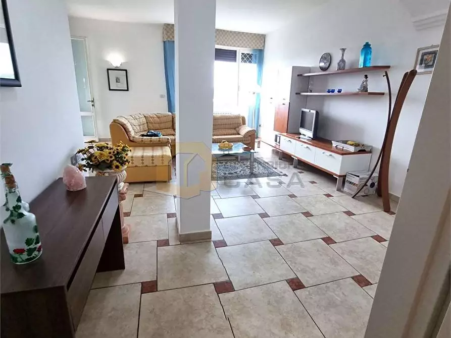 Immagine 10 di Quadrilocale in vendita  in Alfredo Belluomini 20 a Viareggio