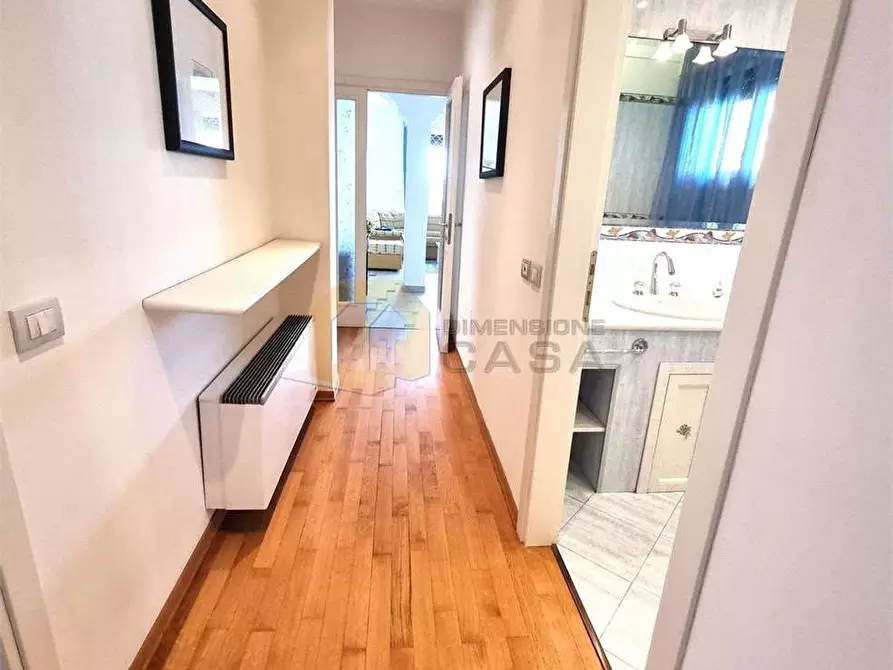 Immagine 20 di Quadrilocale in vendita  in Alfredo Belluomini 20 a Viareggio