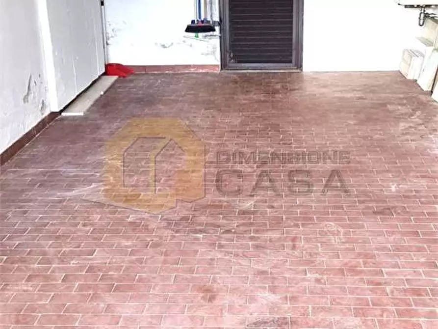 Immagine 41 di Quadrilocale in vendita  in Alfredo Belluomini 20 a Viareggio