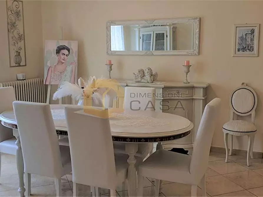 Immagine 14 di Villa in vendita  in G. Schicchi a Viareggio