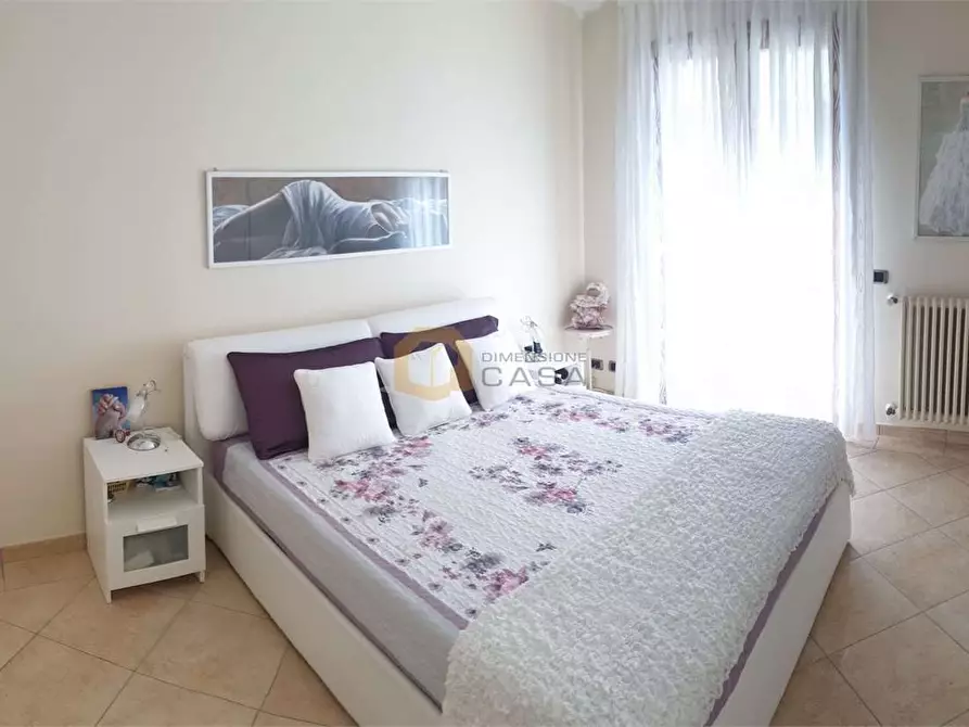 Immagine 17 di Villa in vendita  in G. Schicchi a Viareggio