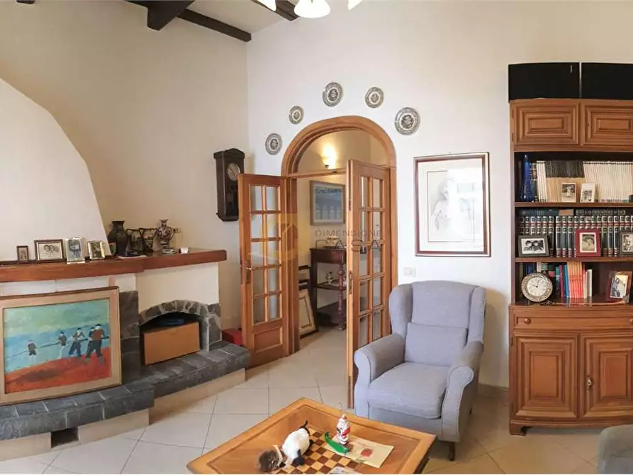 Immagine 2 di Villetta a schiera in vendita  in virgilio a Viareggio