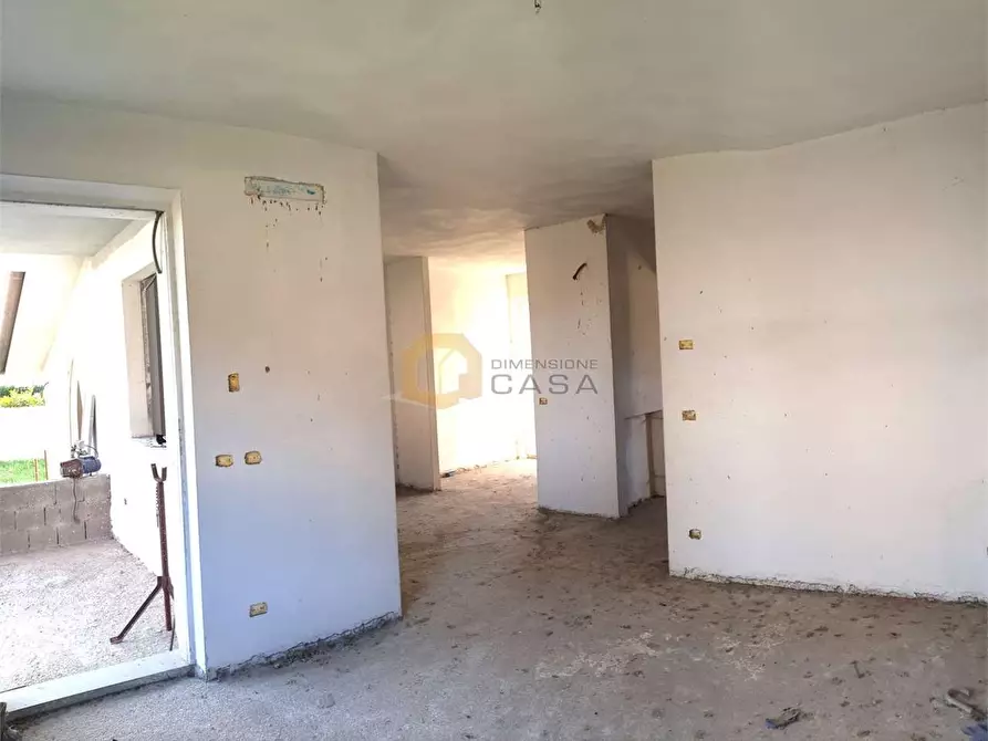 Immagine 3 di Porzione di casa in vendita  in SP1 4990 a Camaiore