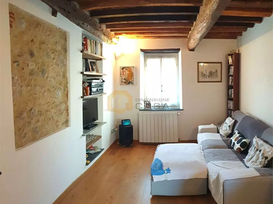 Immagine 9 di Casa indipendente in vendita  in San Francesco 47 a Camaiore
