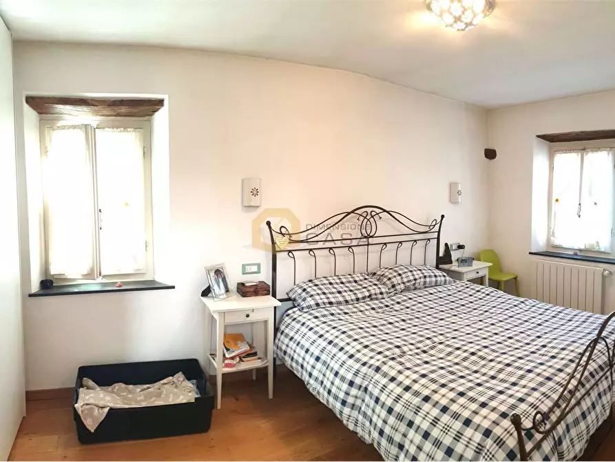 Immagine 16 di Casa indipendente in vendita  in San Francesco 47 a Camaiore