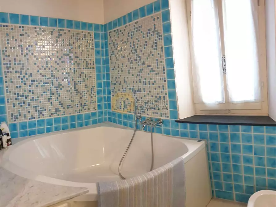 Immagine 25 di Casa indipendente in vendita  in San Francesco 47 a Camaiore