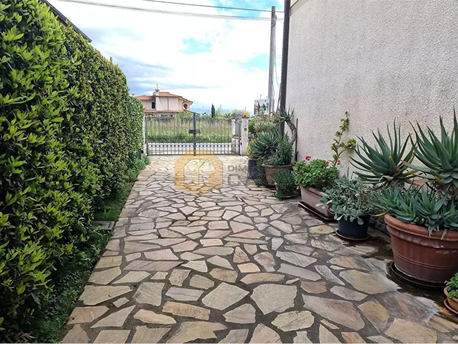 Immagine 27 di Villa in vendita  in Arginvecchio Nord 517 a Camaiore