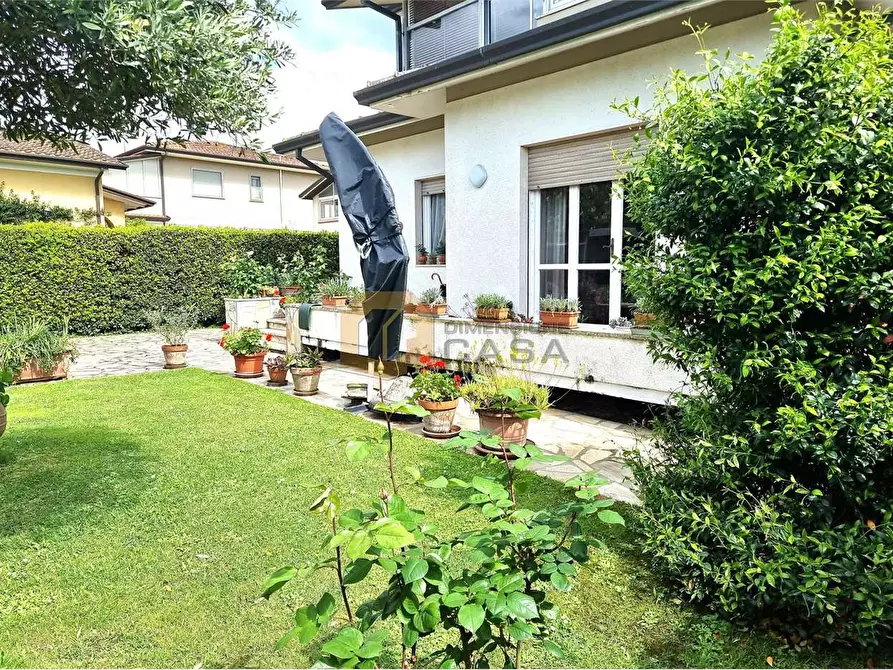 Immagine 61 di Villa in vendita  in Arginvecchio Nord 517 a Camaiore