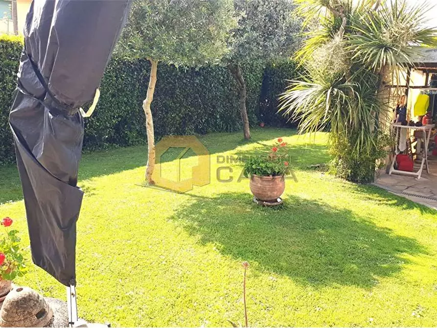 Immagine 69 di Villa in vendita  in Arginvecchio Nord 517 a Camaiore