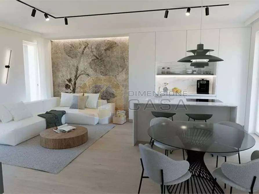 Immagine 2 di Porzione di casa in vendita  in Trevisago a Soiano Del Lago