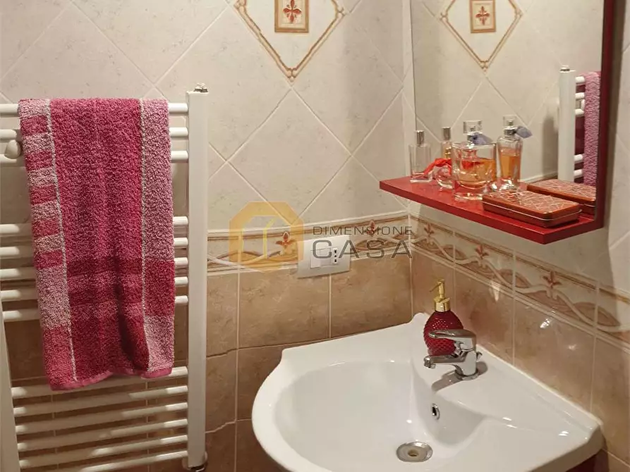 Immagine 15 di Villetta a schiera in vendita  in Cavour a Viareggio