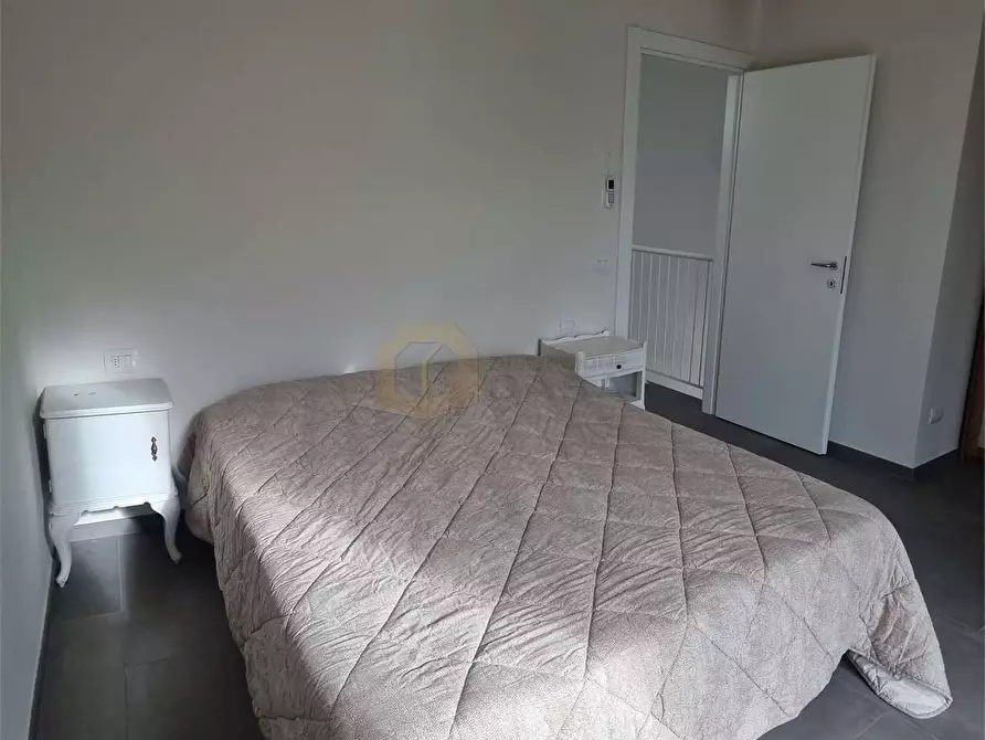 Immagine 14 di Porzione di casa in vendita  in Villeparisis a Pietrasanta