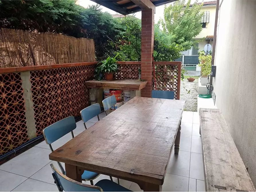 Immagine 28 di Porzione di casa in vendita  in Villeparisis a Pietrasanta