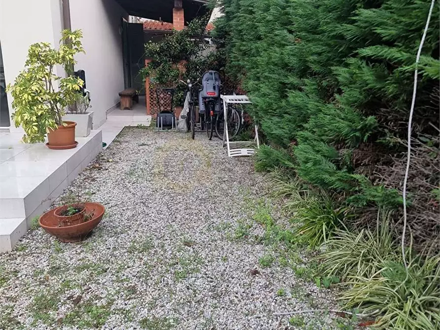 Immagine 32 di Porzione di casa in vendita  in Villeparisis a Pietrasanta