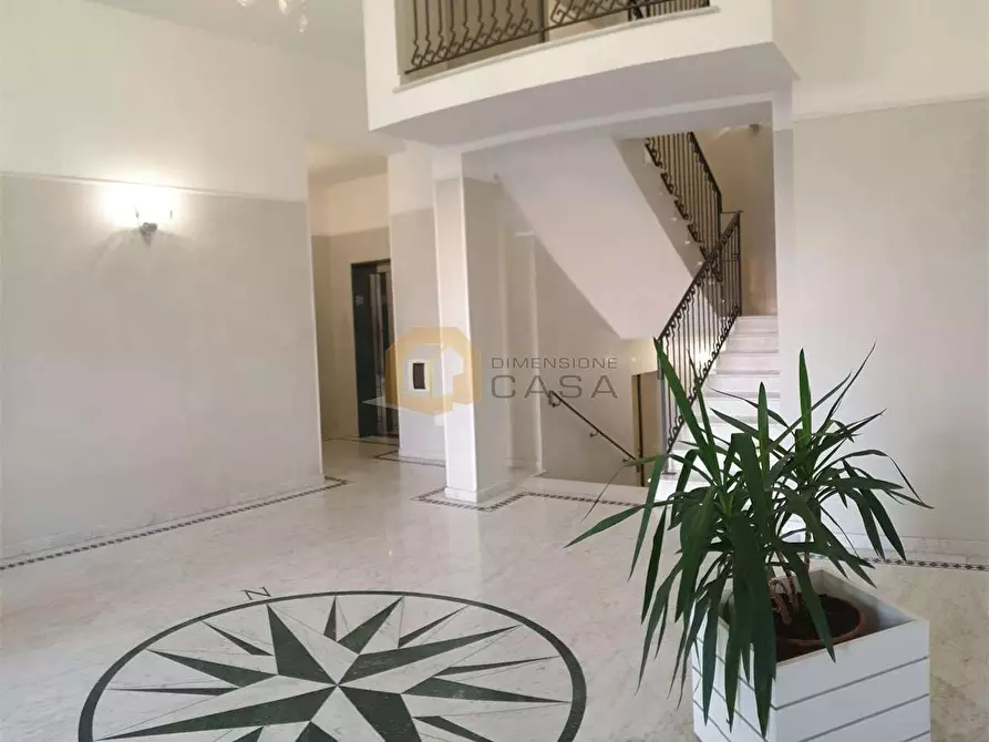 Immagine 29 di Attico in vendita  in Giosuè Carducci 68 a Viareggio