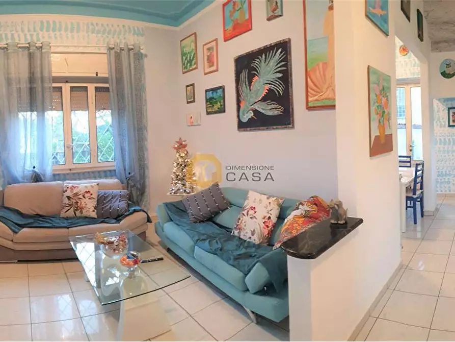 Immagine 10 di Villa in vendita  in Paolo Manfredi 17 a Camaiore