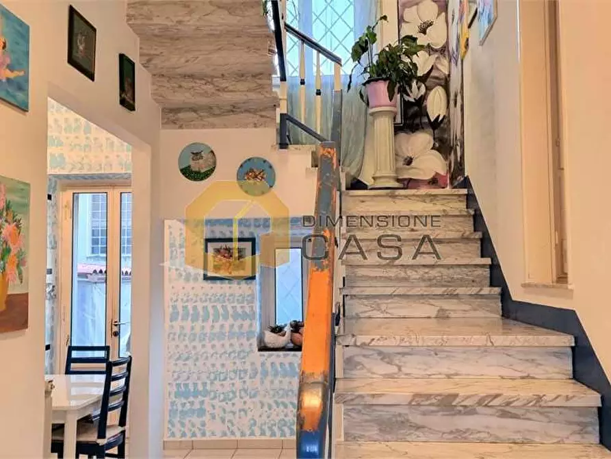 Immagine 12 di Villa in vendita  in Paolo Manfredi 17 a Camaiore