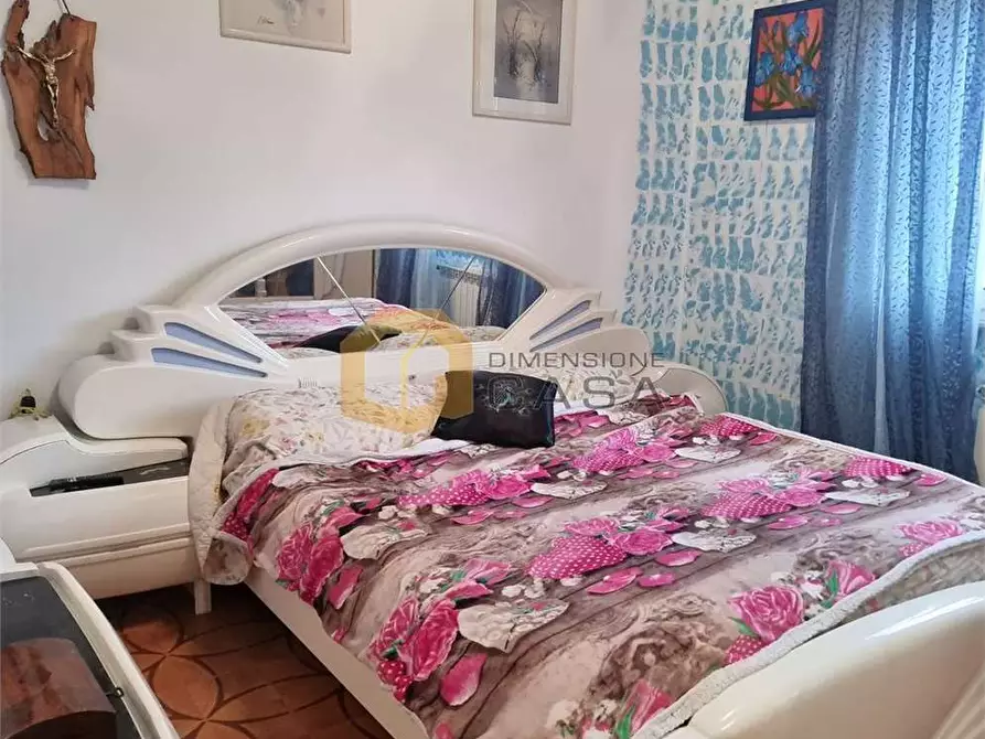 Immagine 17 di Villa in vendita  in Paolo Manfredi 17 a Camaiore